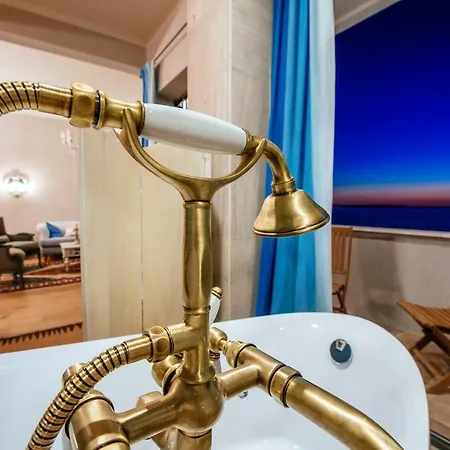 Luxury Apartment